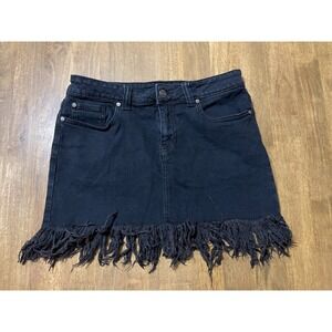 Shaynne Skirt, Women's Size Large, Black, Mini, Bottom Frayed